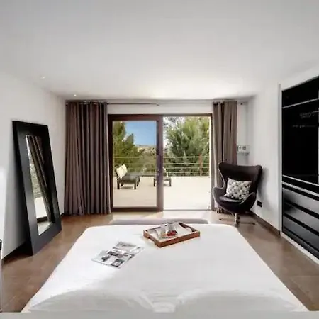 Entire In Benahavs, Spain Villa Estepona