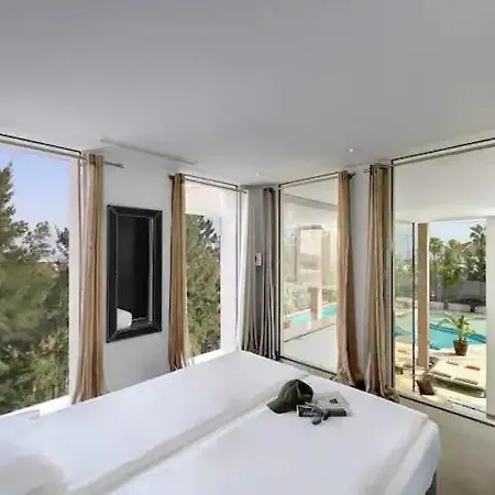 Villa Entire In Benahavs, Spain Estepona